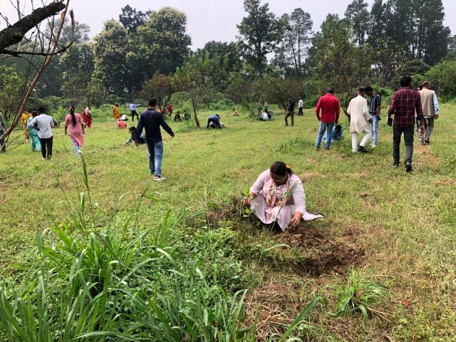 ICAR-IISWC, Dehradun and IFFCO, Dehradun organised a program of Plantation Drive and Agri Drone Demonstration at the
Research Farm, Selakui on September 13, 2023